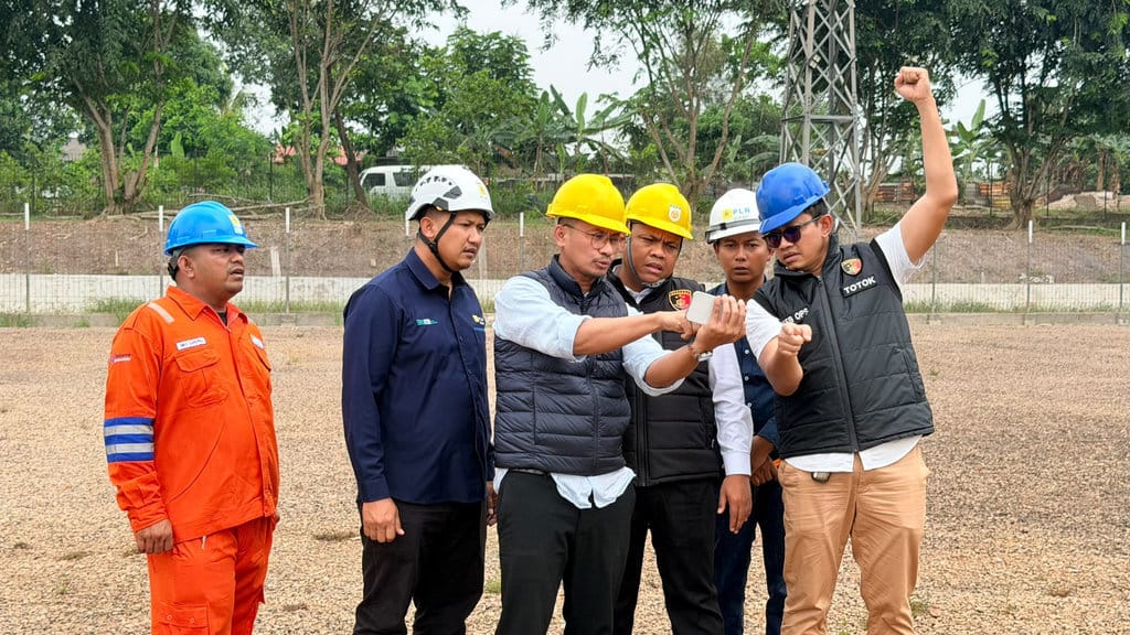 Bareskrim Polri menggelar konferensi pers mengenai pengungkapan kasus blackout di Batam dan Bintan, Selasa (20/10/2026). Penyidik Bareskrim Polri saat mendalami kasus blackout di Batam dan Bintan yang menyebabkan gangguan pasokan listrik pada di Batam dan Bintan. (FOTO/Dok: Bareskrim Polri) Konpers kasus blackout di Batam dan Bintan