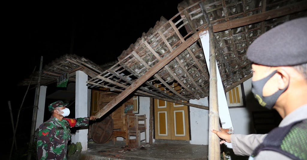 Ratusan Rumah Di Malang Rusak Akibat Gempa Blitar