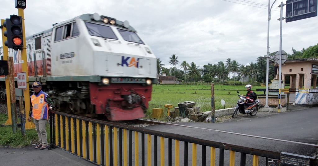 Harga Tiket Kereta Tarif Khusus Rute Jogja Madiun PP Dan Nama KA