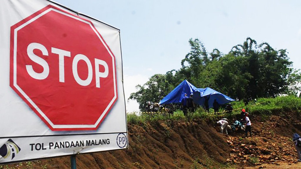 Situs Sekaran Ditemukan Proyek Tol Pandaan Malang Seksi Molor