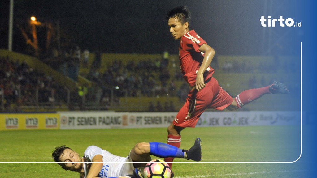 Semen Padang Unggul 2 1 Dari PSM Di Liga 1 Gojek Traveloka