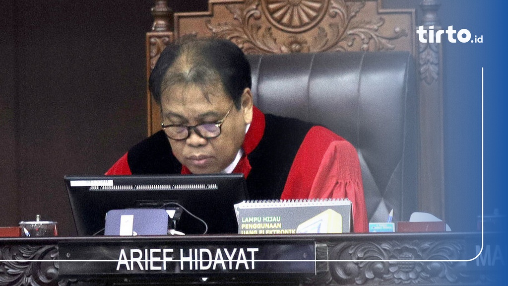 Hakim MK Arief Hidayat Marahi Kuasa Hukum PKB Karena Tak Tegas