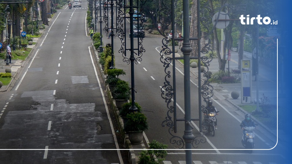 Cegah Corona Di Kota Bandung Polisi Tutup Sementara Sejumlah Jalan