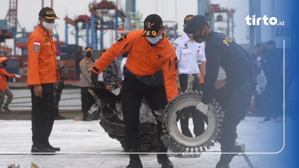 Polisi Cek Korban Sriwijaya Air Sj Diduga Pakai Ktp Orang Lain