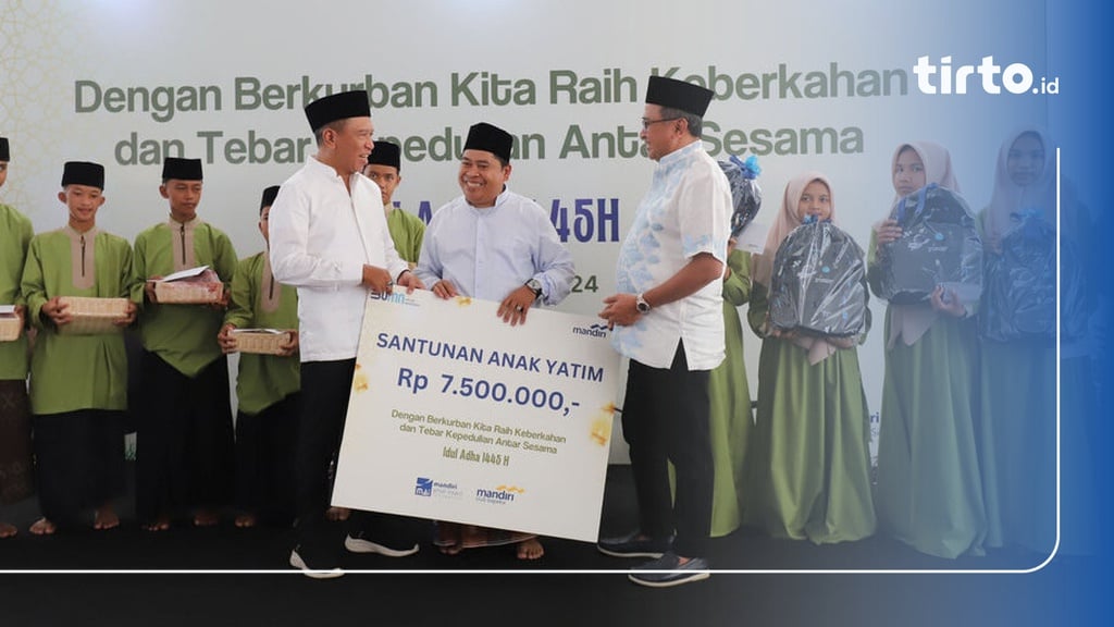 Idul Adha Bank Mandiri Bagikan Daging Kurban Ke Masyarakat