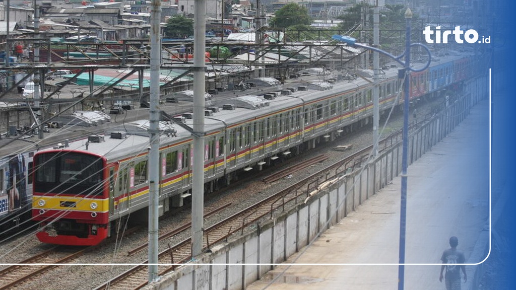 Kemenhub Akan Tingkatkan Jumlah Penumpang KRL Jadi 2 Juta