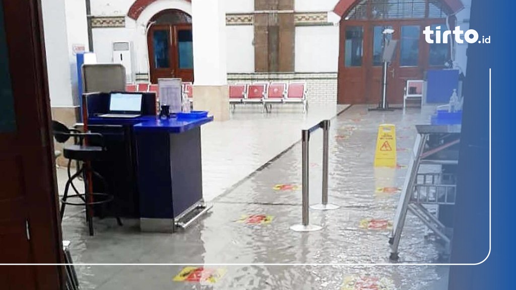 Stasiun Tawang Semarang Banjir Lagi Penumpang Ka Dialihkan