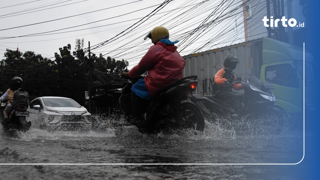 BPBD DKI 11 Ruas Jalan Dan 21 RT Di Jakarta Dilanda Banjir