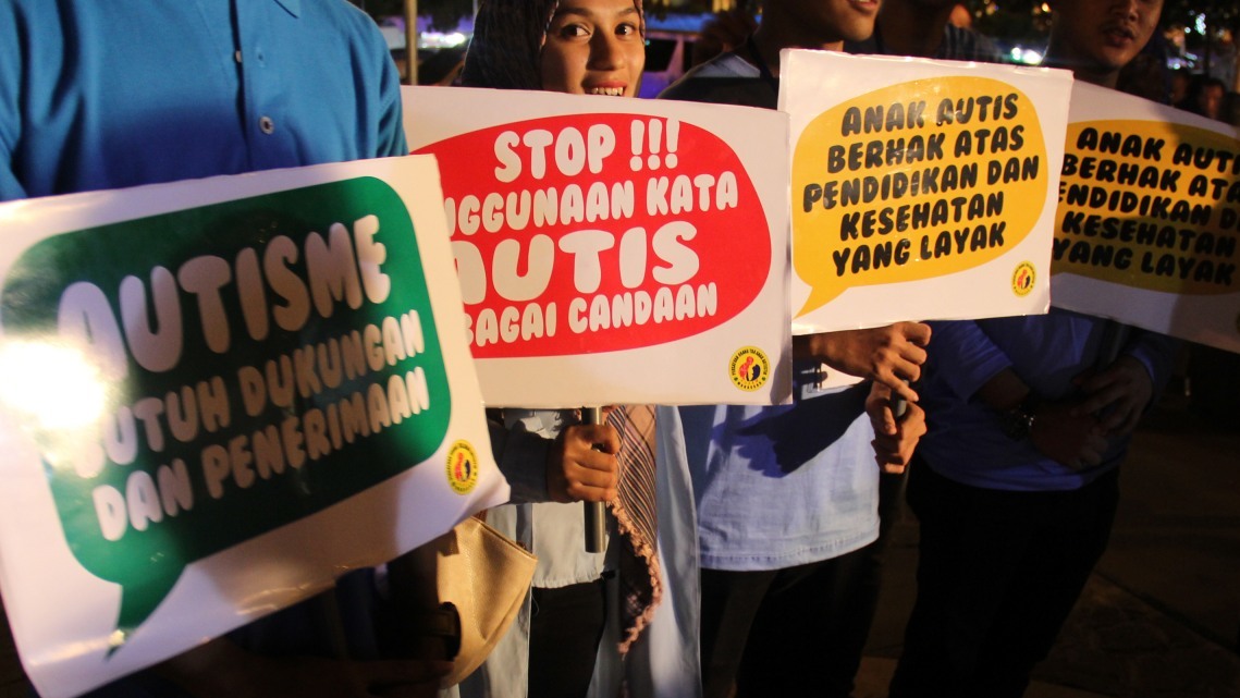 HARI PEDULI AUTIS SEDUNIA