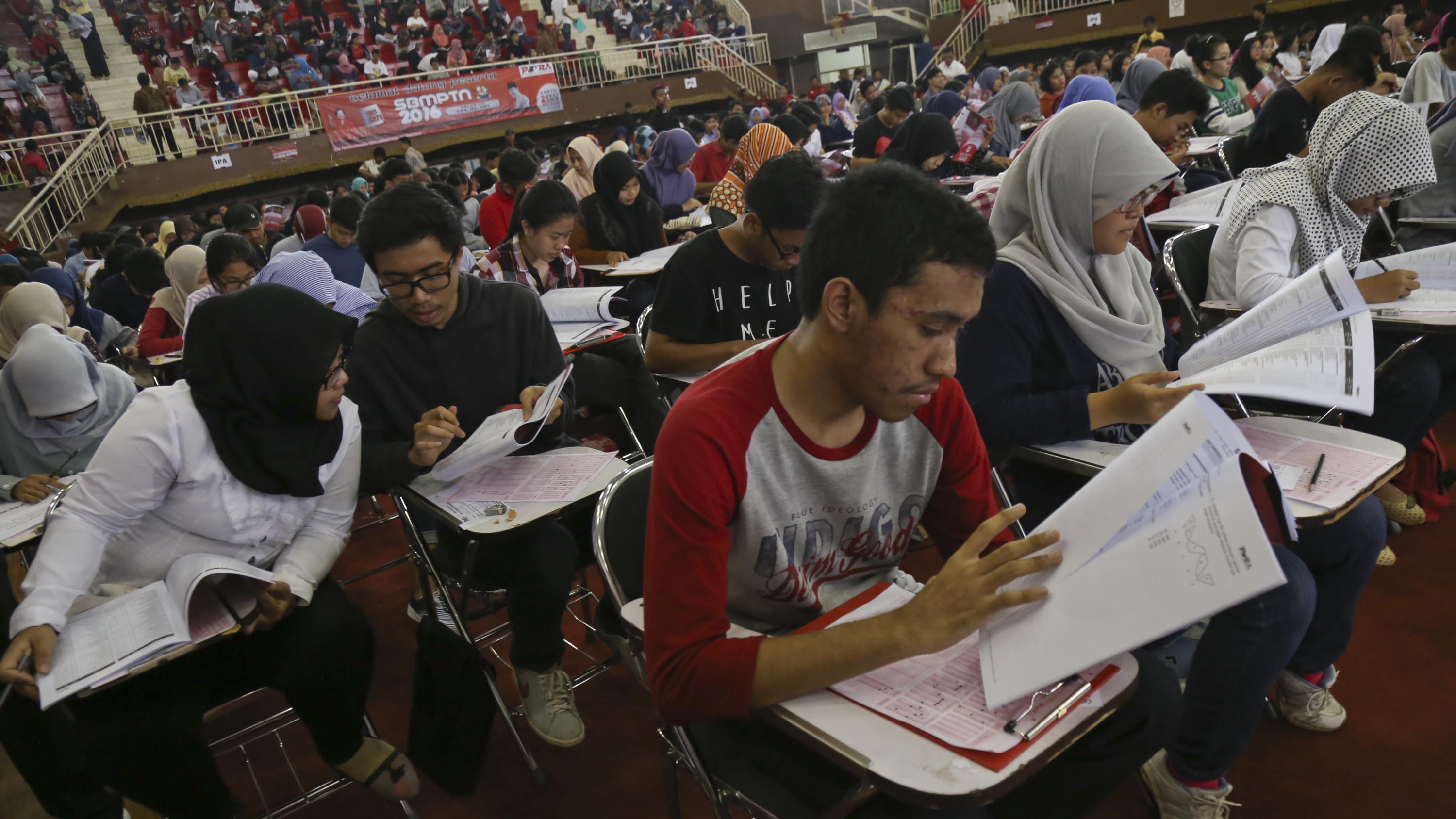 Universitas Negeri Gorontalo Terima 2 856 Peserta Jalur SBMPTN 2018 UNG akan menerima 6 571 calon mahasiswa baru
