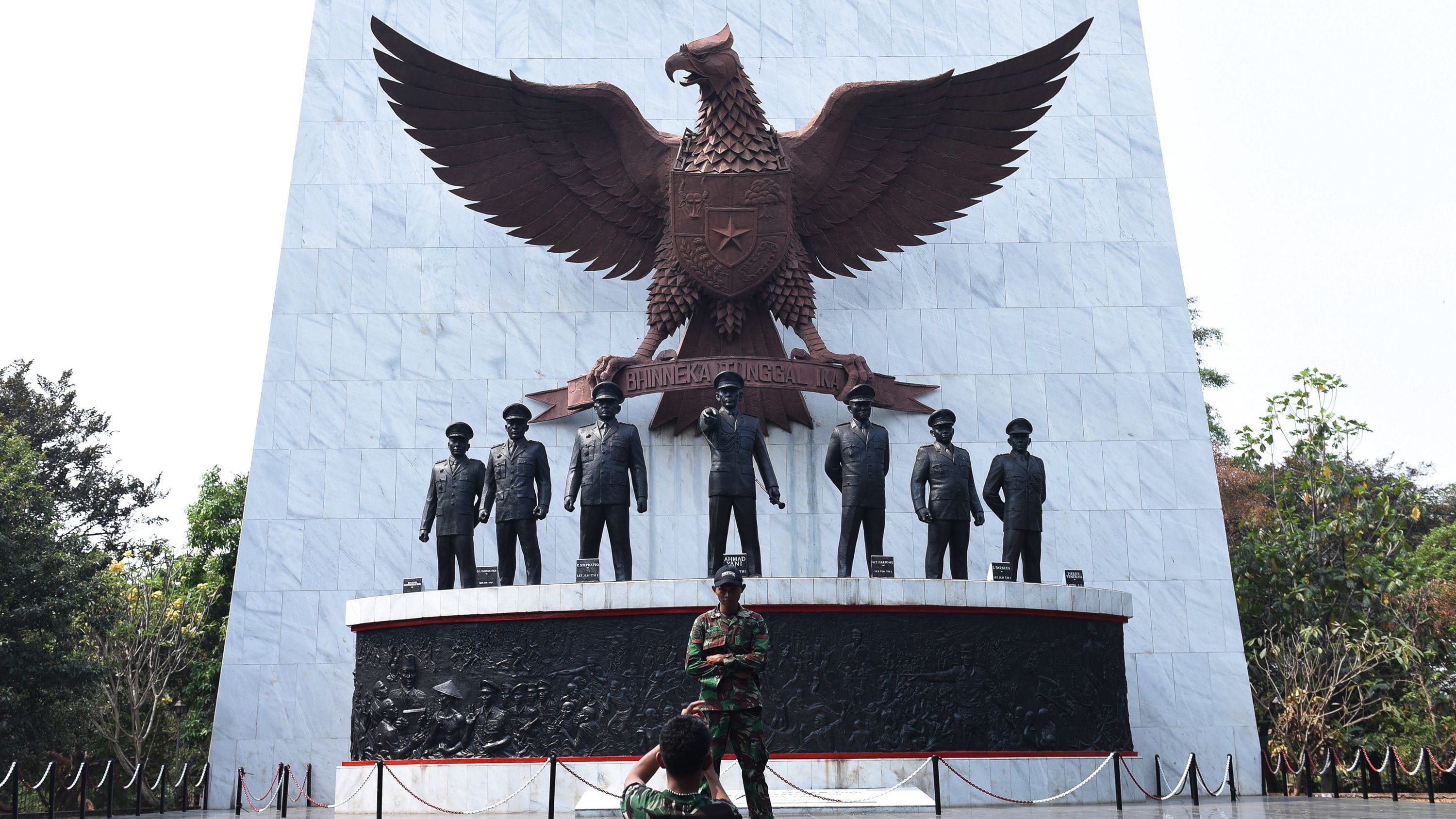 JELANG PERINGATAN HARI PANCASILA SAKTI