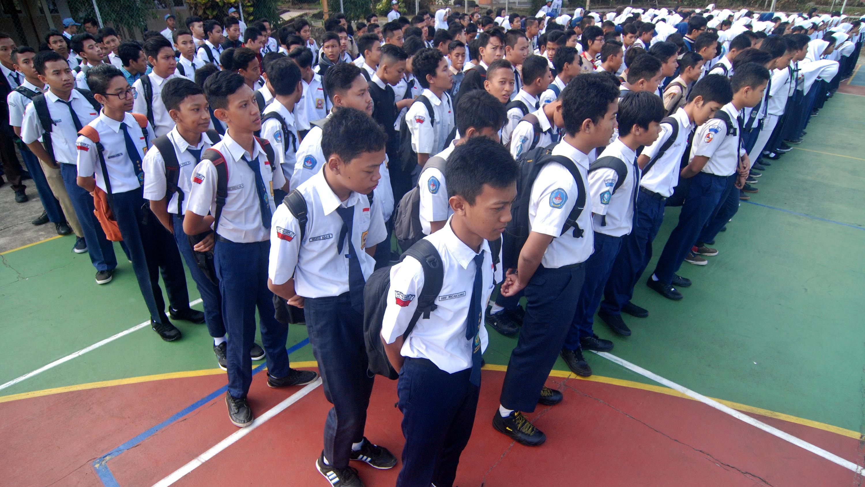 MASA ORIENTASI SISWA BARU