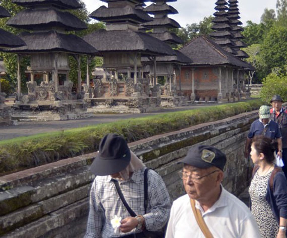 Libur Imlek, Bali Jadi Destinasi Liburan Turis Cina - Tirto.ID