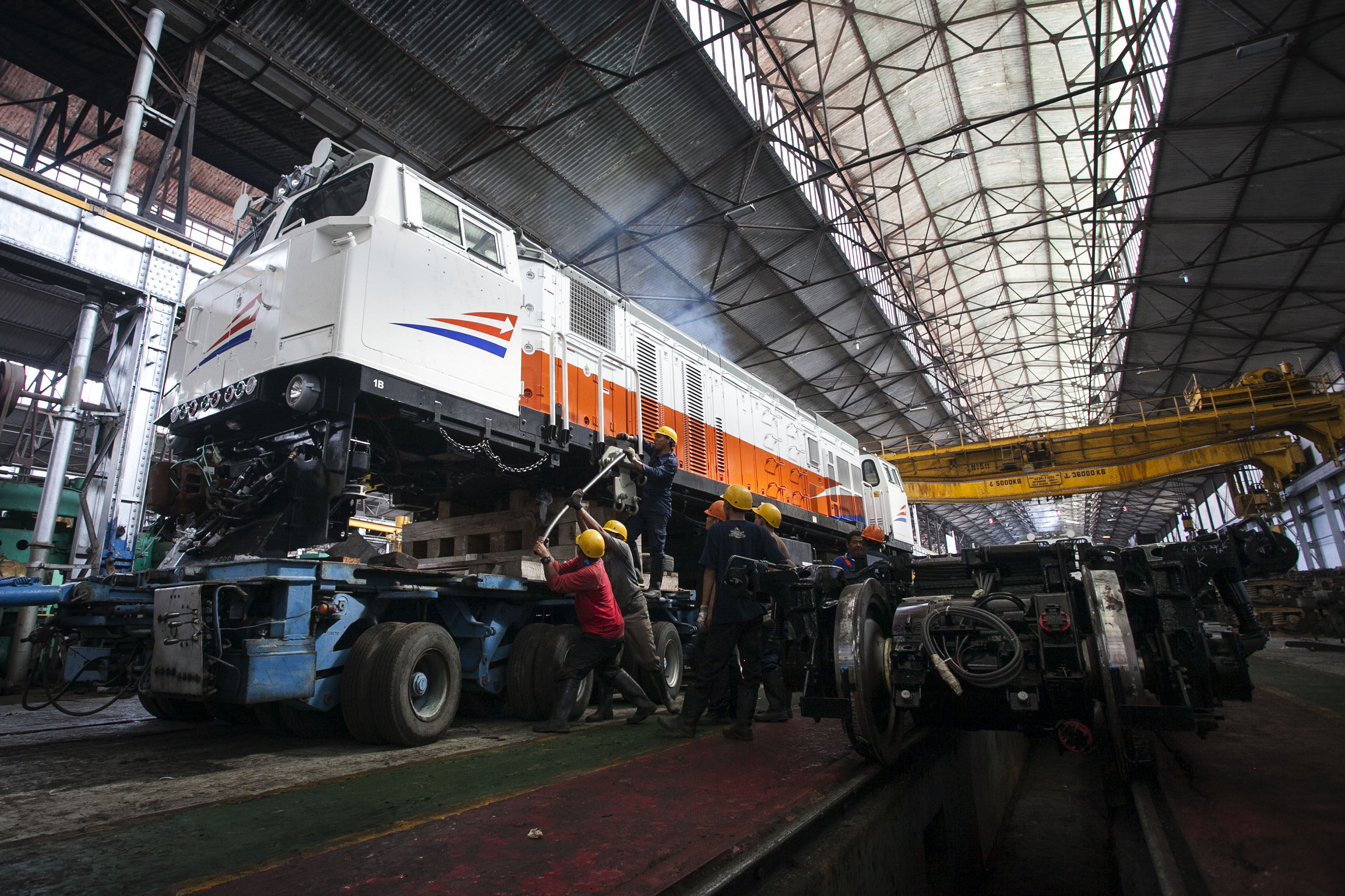 Indonesia Kirim Gerbong Kereta Ke Myanmar Tirtoid