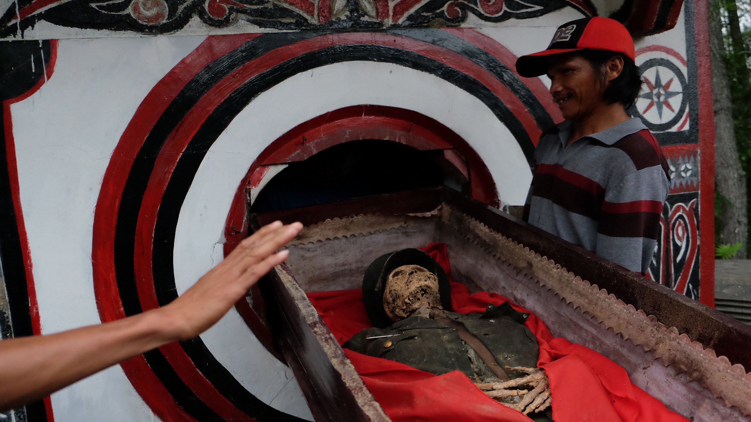 RITUAL MANENE MASYARAKAT TORAJA