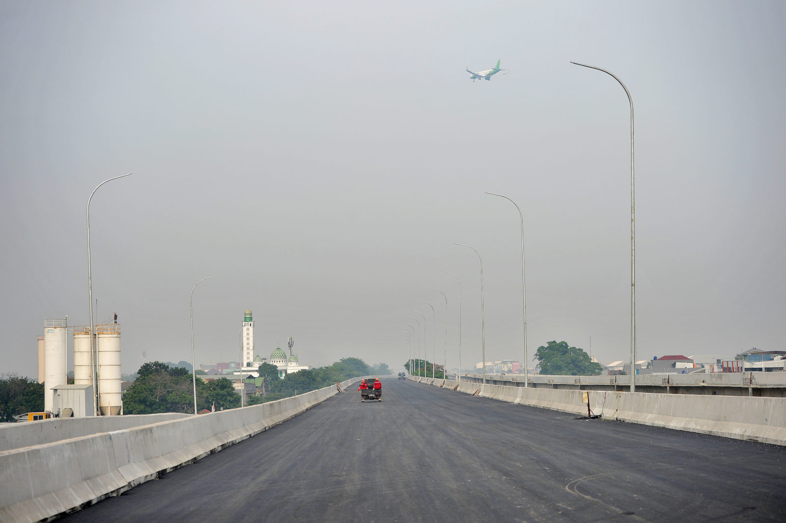 Tol Becakayu Batal Dibuka untuk Jalur Mudik Lebaran 2017 