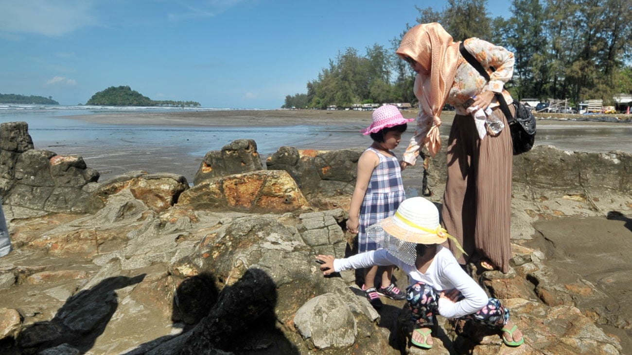 BATU MALIN KUNDANG