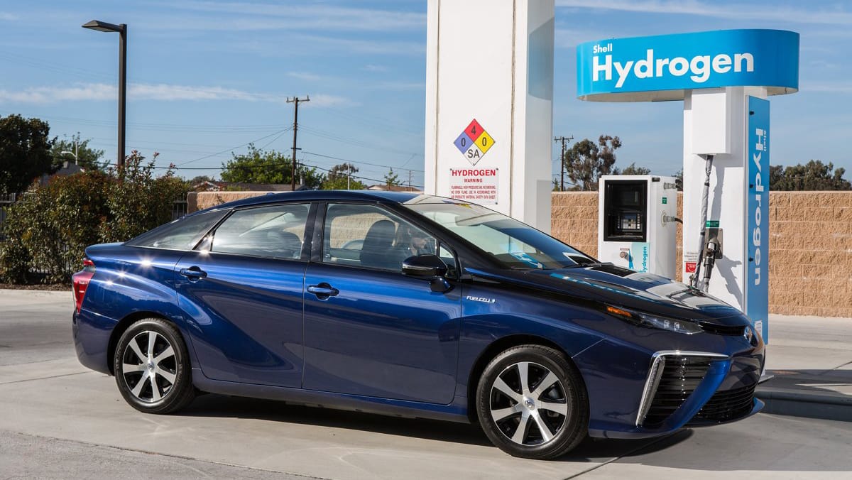 Mobil Hidrogen Toyota 