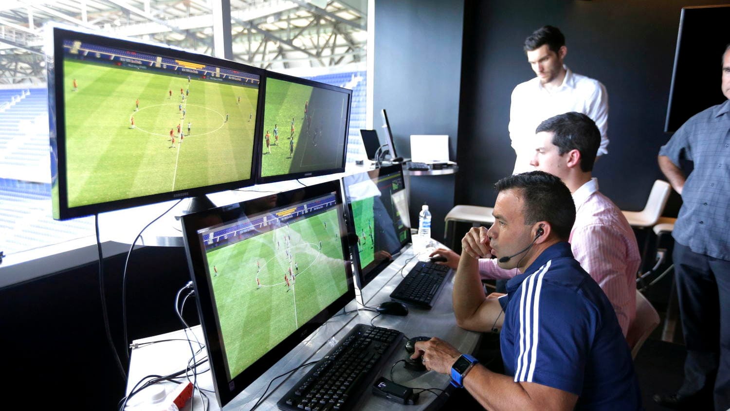 VIDEO ASSISTANT REFEREE