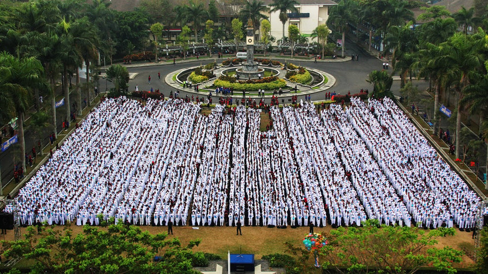 FOTO HL Pendidikan Tinggi