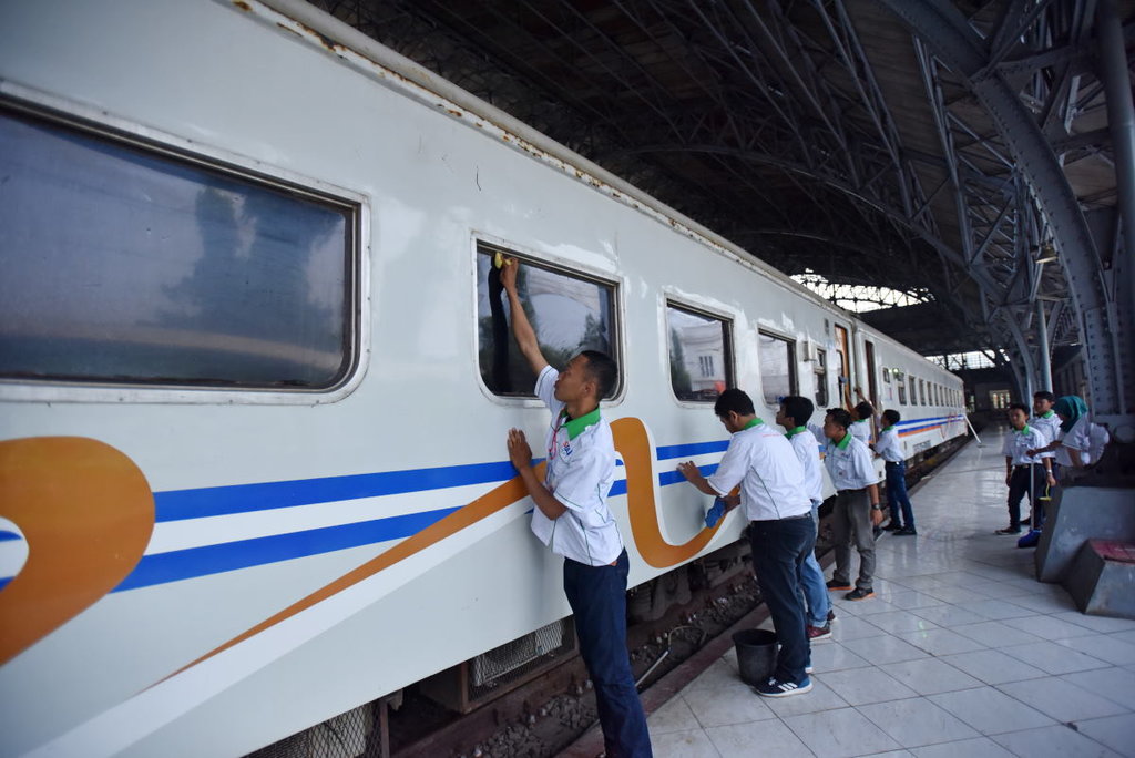 PT KAI Naikkan Harga Tiket Kereta Ekonomi Mulai 7 Juli 