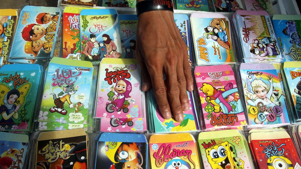 Persenan Lebaran Momen Mendidik Anak Soal Uang Tirto Id