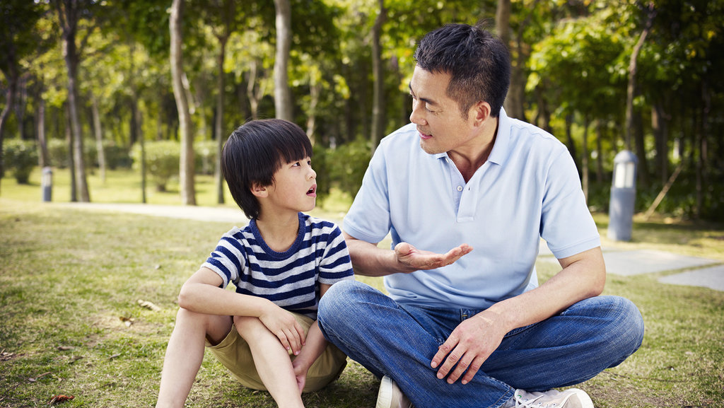 Ilustrasi berbicara pada anak. Getty Images/iStockphoto Berbicara pada Anak