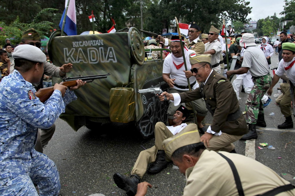 DRAMA PENGUSIRAN PENJAJAH