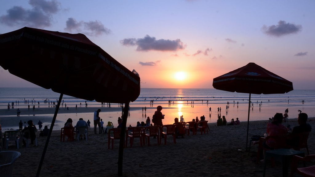 WISATAWAN KE BALI MENINGKAT 