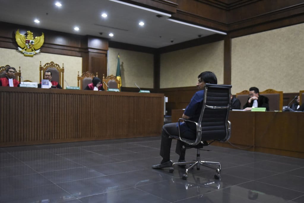 FAHD DITUNTUT LIMA TAHUN PENJARA