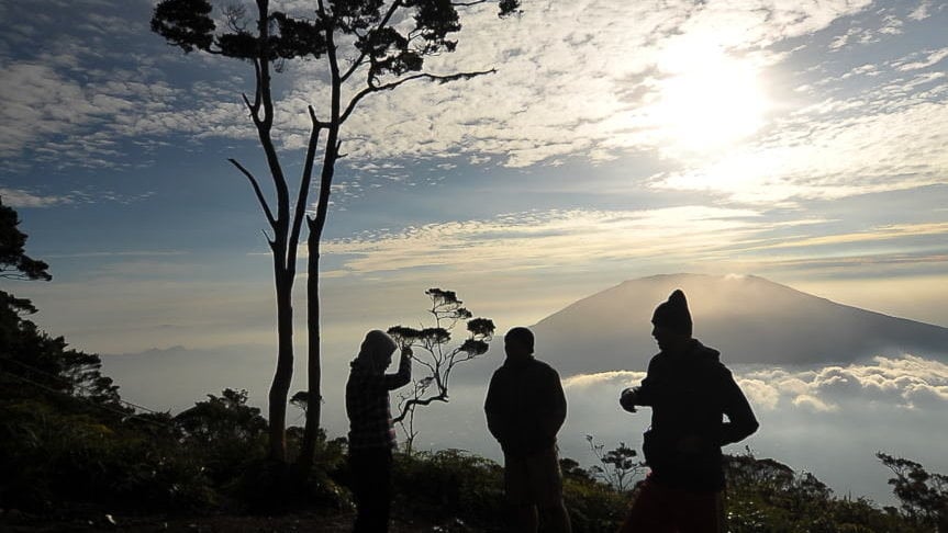 Profil Gunung Marapi Di Sumatera Barat & Sejarah Erupsinya