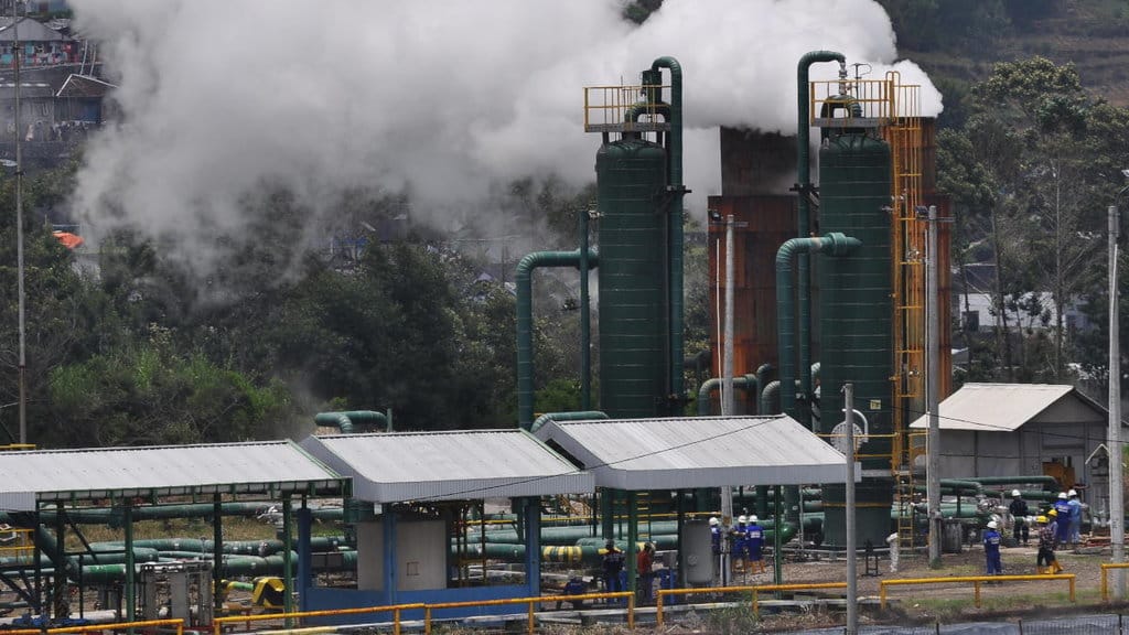 POTENSI GEOTHERMAL INDONESIA