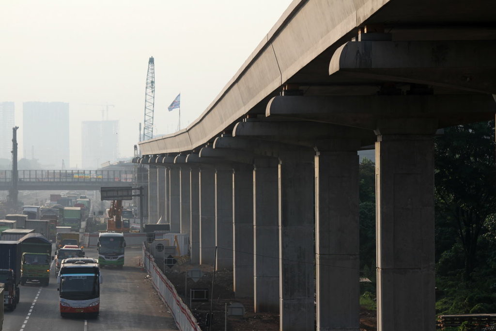 Jalan Tol Jakarta-Surabaya Diprediksi Beroperasi Saat 