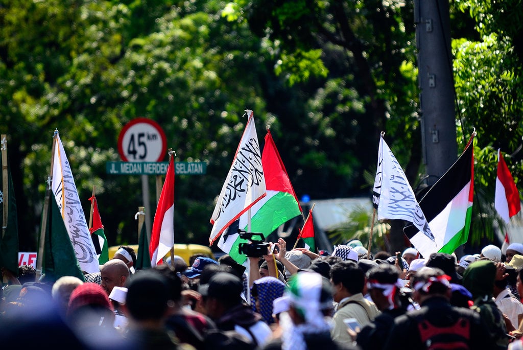 https://mmc.tirto.id/image/2017/12/08/demo-kebijakan-as-yerusalem-1--tirto-mac.jpg