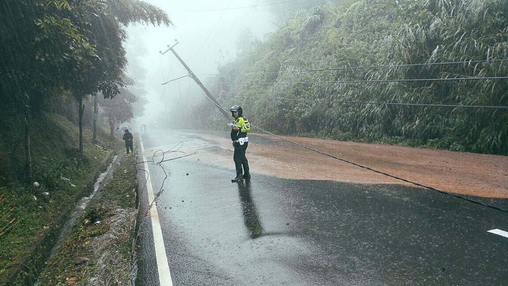 Fantastis 30 Gambar Hujan Deras Dan Banjir - Gambar Keren HD