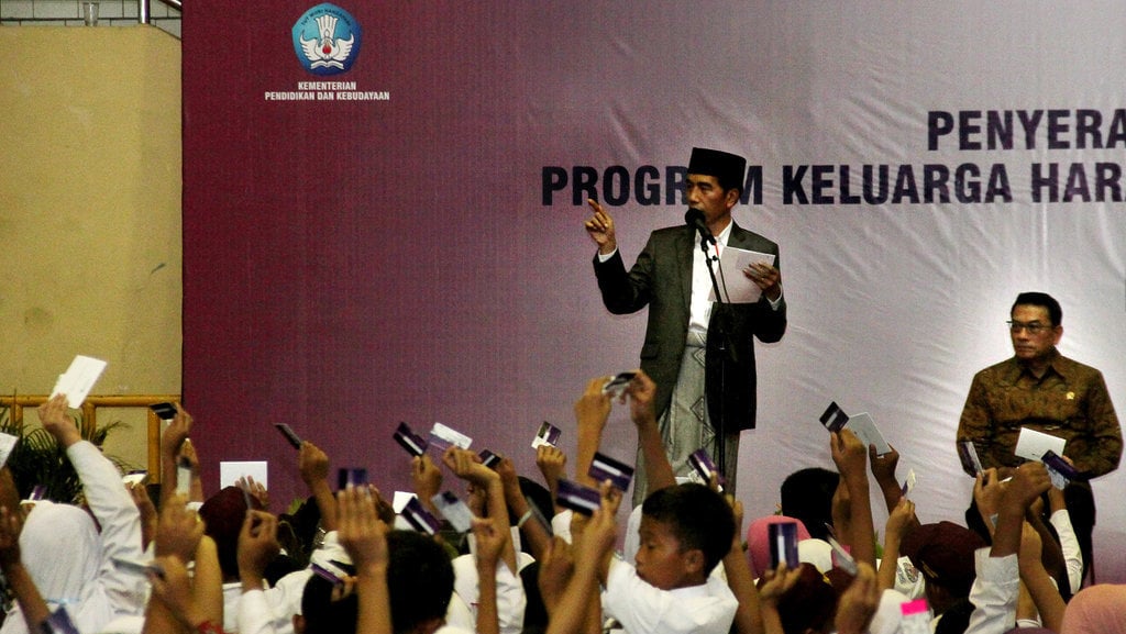 Kredit Pendidikan ala Jokowi di Mata Perbankan - Tirto.ID