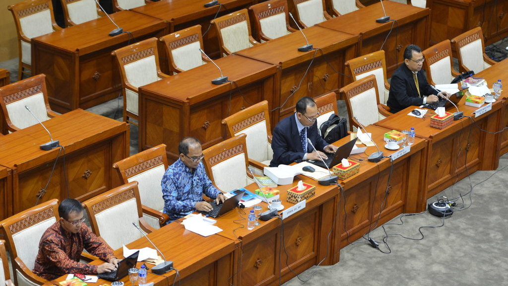 Ilustrasi lembaga ad hoc, hakim ad hoc 