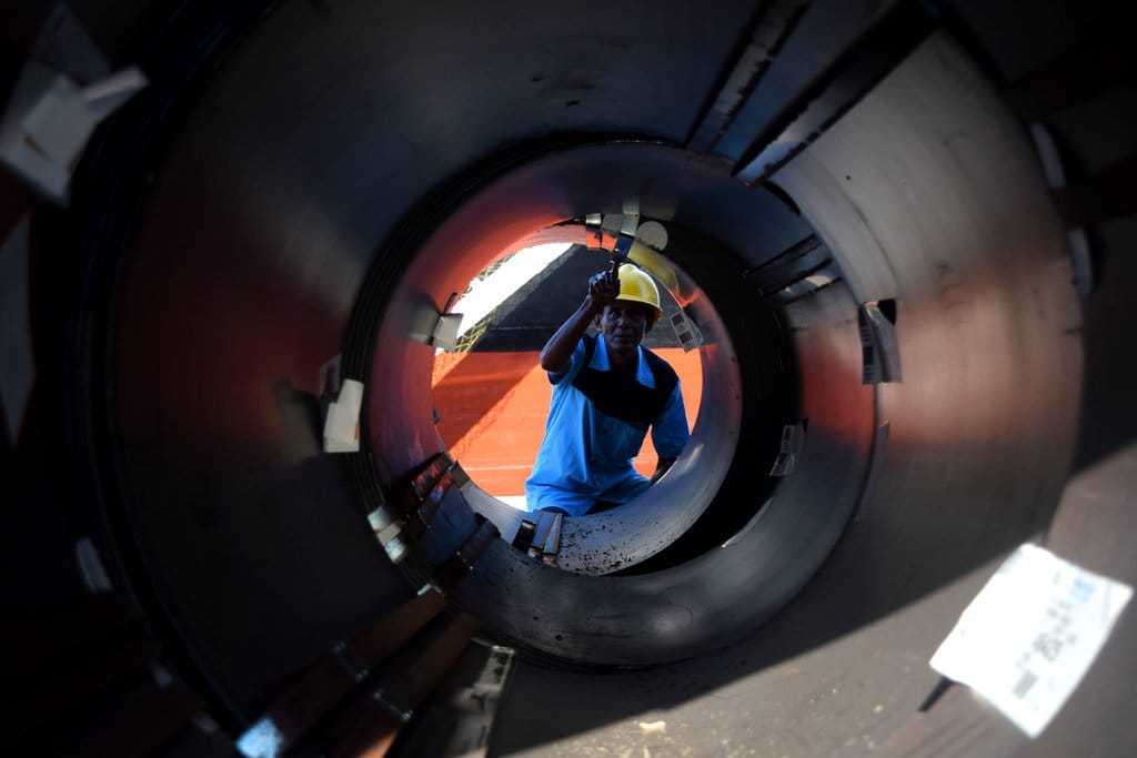 Kenapa Krakatau Osaka Steel Tutup Sampai PHK Ratusan Karyawan?