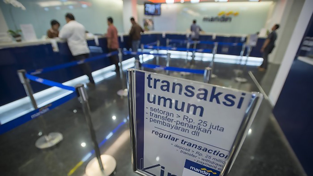 Ilustrasi Transaksi Bank