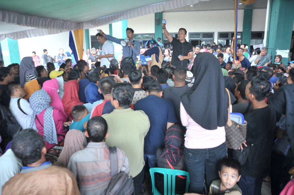PEMBAGIAN KTP ELEKTRONIK DI PALEMBANG