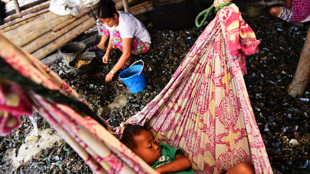 Anak-anak Perkampungan Kumuh Jakarta