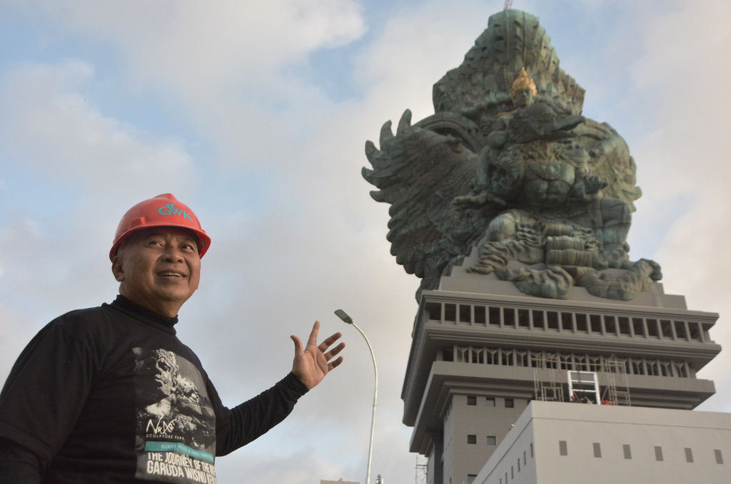 PENYELESAIAN PEMBANGUNAN PATUNG GWK