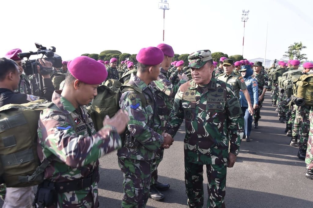 Asop Berangkatkan 100 Prajurit TNI