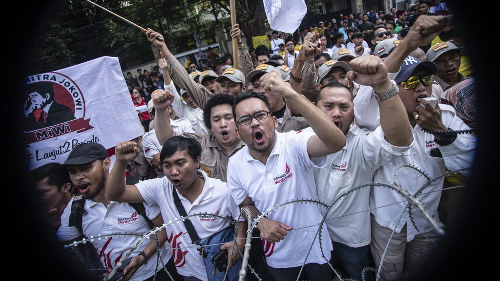 RELAWAN PENDUKUNG JOKOWI