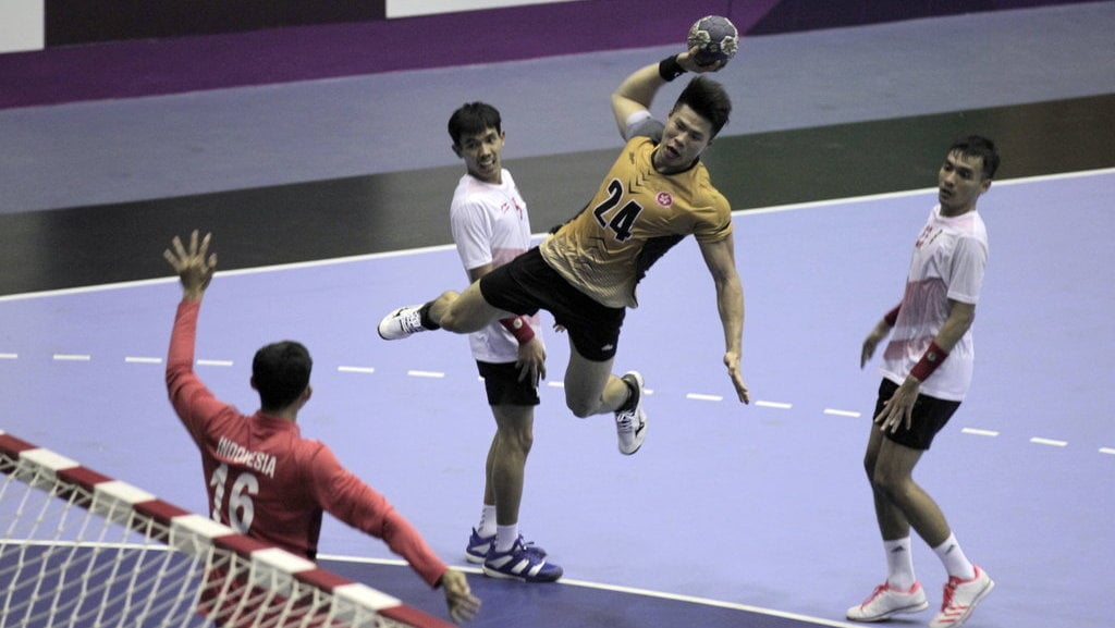 Sejarah dan Perkembangan Bola Tangan di Indonesia Bola tangan atau handball