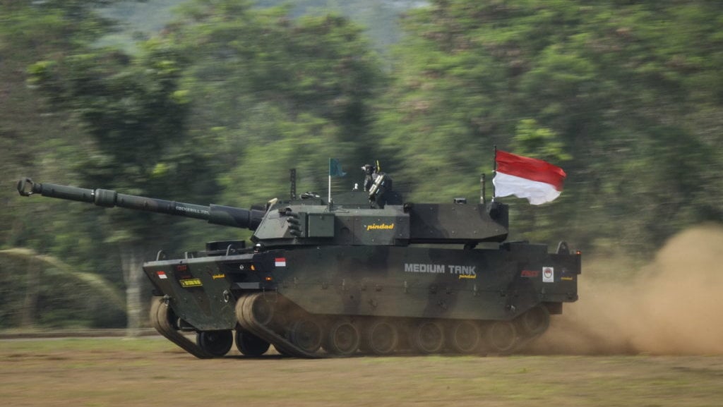 UJI TEMBAK MEDIUM TANK