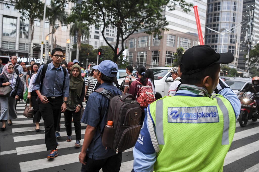 PELICAN CROSSING JALAN SUDIRMAN 