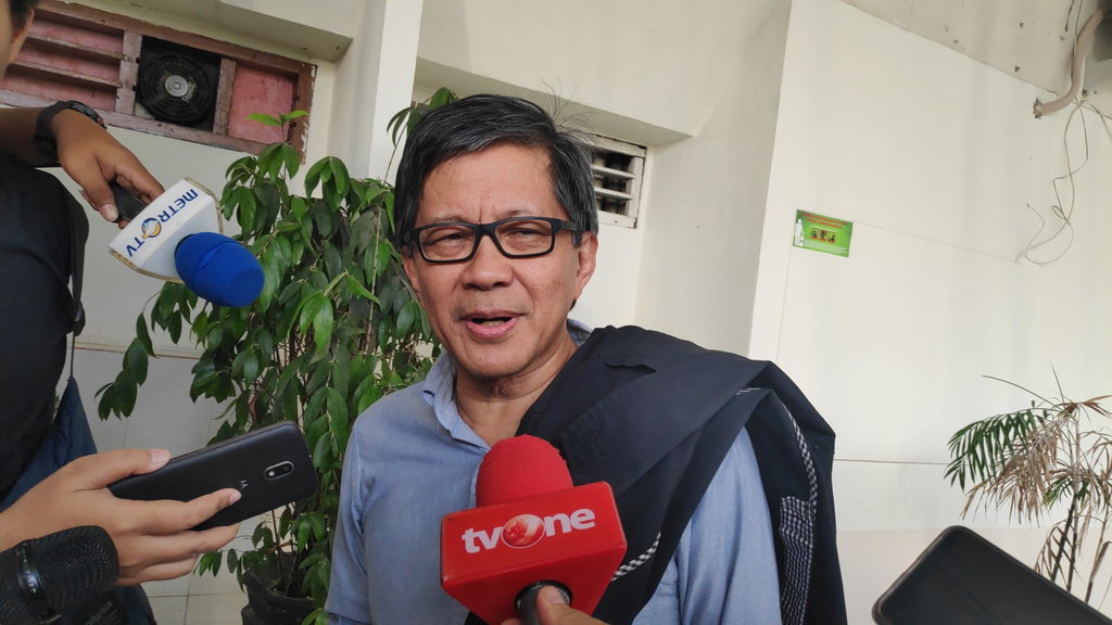 Rocky ke Istana Temani Jumhur, Sempat Ngobrol dengan Prabowo
