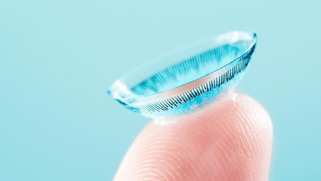 Ilustrasi contact lens