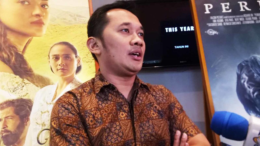 Sutradara Hanung Bramantyo saat ditemui usai peluncuran trailer dan konferensi pers film 'Bumi Manusia' dan 'Perburuan' di Epicentrum, Jakarta Selatan, Kamis (4/7/2019). ANTARA/Dea N. Zhafira Hanung Bramantyo
